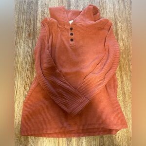Old Navy Rust Long Sleeve Kids Tee